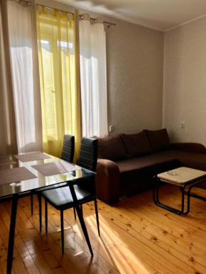 Serdika station, bright and cozy apartment